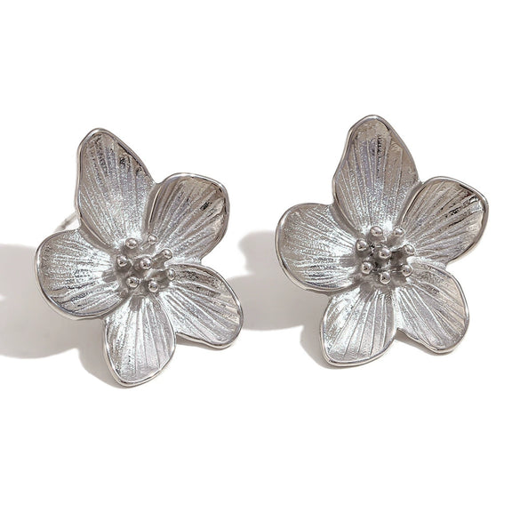 Wholesale Retro Popular Women's Stainless Steel Earrings 18K Gold Plated Casting Three Dimensional Flower Studs Electroplated