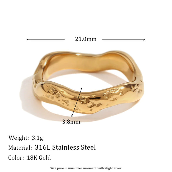Wholesale Retro Popular Women's Titanium Steel And Stainless Steel Bracelet And Plain Ring With Beating Geometric Pattern 18K Gold Electroplated