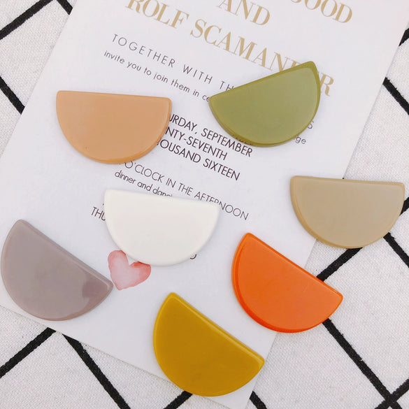 Wholesale Retro Solid Color Semicircle Fan Resin And Plastic Jewelry Accessories For Hair And Earrings