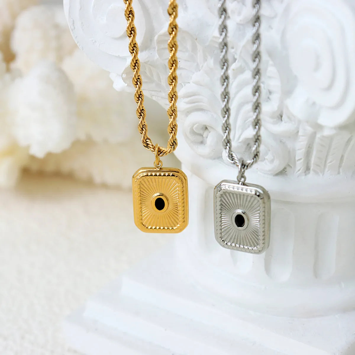 Wholesale Retro Square Titanium Steel Plating Inlay 18k Gold Plated Acrylic Pendant Necklace