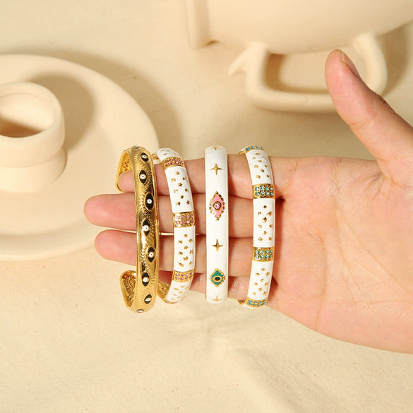 Wholesale Retro Style Oil Drop Stainless Steel Diamond Adjustable Bracelet For Women With Electroplating Design