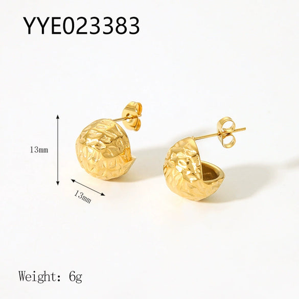 Wholesale Retro Style Stainless Steel Earrings For Women With Vacuum Real Gold Electroplating In Pvd Furnace