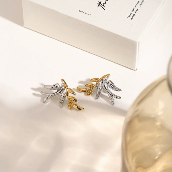 Wholesale Retro Style Stainless Steel Gold And Silver Color Matching Leaf Earrings
