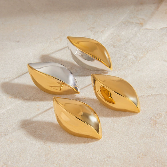 Wholesale Retro Style Stainless Steel Leaf Earrings For Women