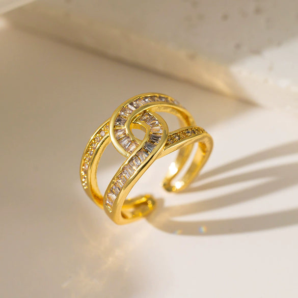 Wholesale Ring Copper Inlaid Rhinestone Geometric Bow Wave Animal Zodiac Butterfly Snake Style