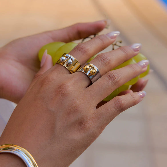 Wholesale Ring Stainless Steel Geometric Electroplated Love Contrast Color Opening Ring