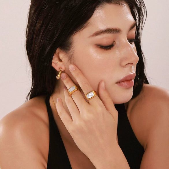 Wholesale Ring Stainless Steel Geometric Light Luxury Style Electroplated Seashells