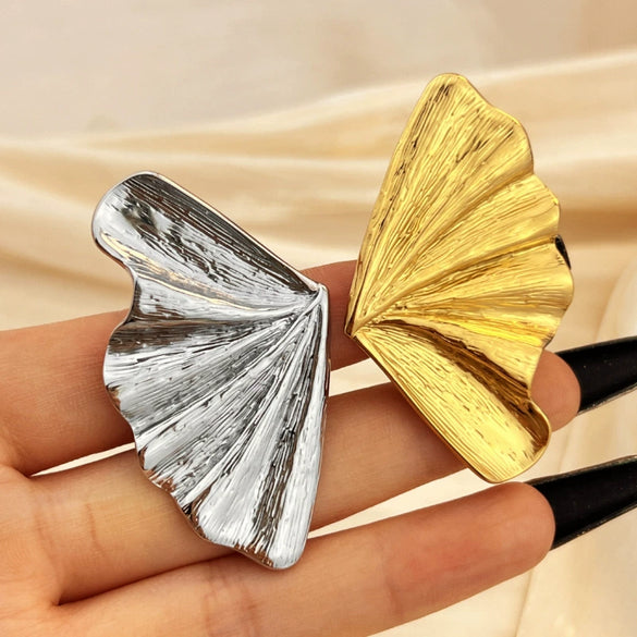 Wholesale Ring Stainless Steel Heart Shape Exaggerated Electroplating Jewelry For Women