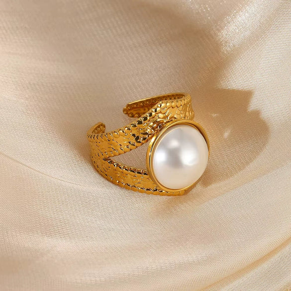 Wholesale Ring Stainless Steel Imitation Pearl French Retro Heart Shape Bow Tie Electroplated