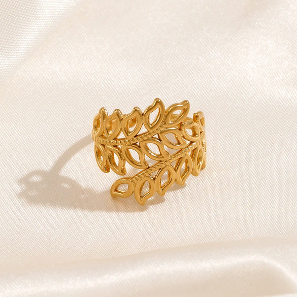 Wholesale Ring Stainless Steel Leaves Retro Hip Hop Exaggerated 18K Gold Plated For Women