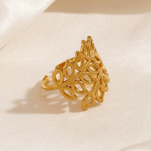 Wholesale Ring Stainless Steel Leaves Retro Hip Hop Exaggerated 18K Gold Plated For Women