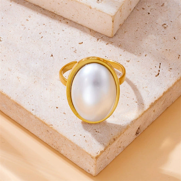 Wholesale Ring Stainless Steel Pearl Goldplated Oval Geometric Retro Fashion For Women