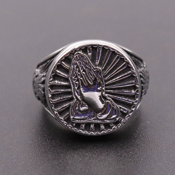 Wholesale Ring Stainless Steel Retro Praying Hand Skull Pattern Apply Oil Unisex