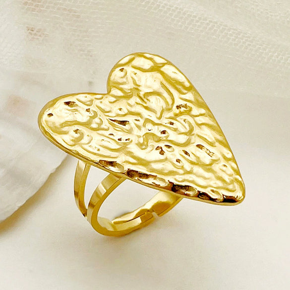 Wholesale Ring Stainless Steel Retro Trendy Fivepointed Star Heartshaped Hollow Flower Design Electroplated