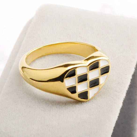 Wholesale Ring Titanium Steel Rhombus Pattern Electroplated 18K Gold