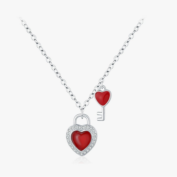Wholesale S925 Silver Heart Shape Sweet Conscious Lock Pendant Necklace For Women Set With Diamonds