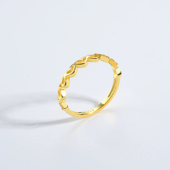 Wholesale S925 Silver Hollow Heartshaped Retro Simple Geometric Ring With Platinum Or 18K Gold Electroplating For Men And Women