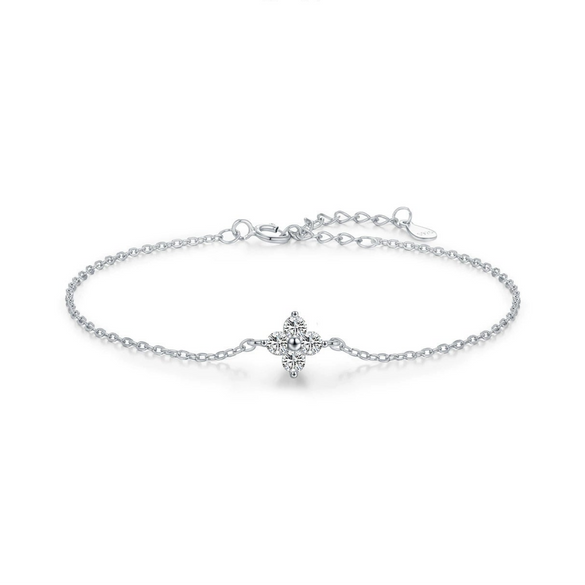 Wholesale S925 Silver Light Luxury Four Leaf Clover Flower Styled Full Diamond Bracelet For Women