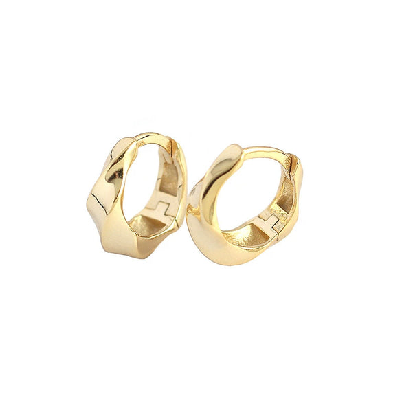 Wholesale S925 Silver Minimalist Geometric Metal Wind Twisted Smooth Earbuckle Earrings With Electroplating