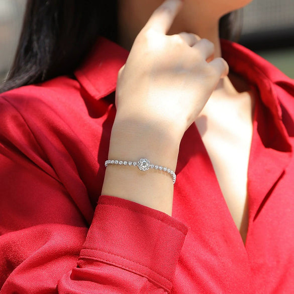 Wholesale S925 Silver Moissanite Geometric Flower Inlaid Women's Fashion Bracelet