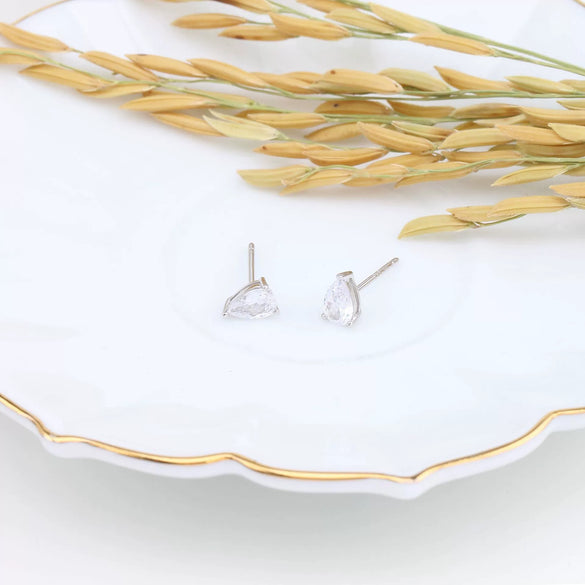 Wholesale S925 Sterling Silver Drop Shaped Geometric Inlaid Zircon Women's Earrings