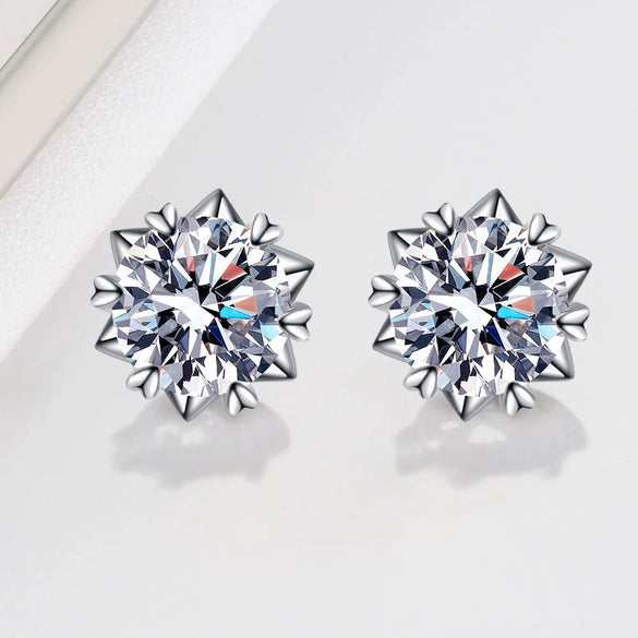 Wholesale S925 Sterling Silver Earrings With Six Claw Petals Moissanite And Eight Hearts Eight Arrows Design Electroplated