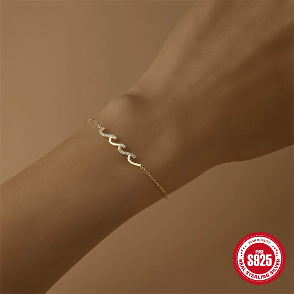 Wholesale S925 Sterling Silver Fashion Summer Wave Pendant Bracelet With Geometric Design And Real Gold Plating Electroplating For Women