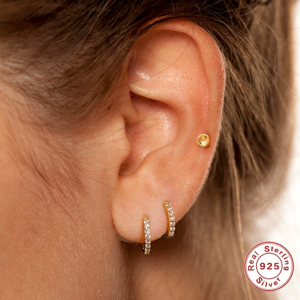 Wholesale S925 Sterling Silver Flower Rivet Geometric Flat Head Internal Thread Smooth Puncture Cartilage Ear Nail For Women With Electroplating