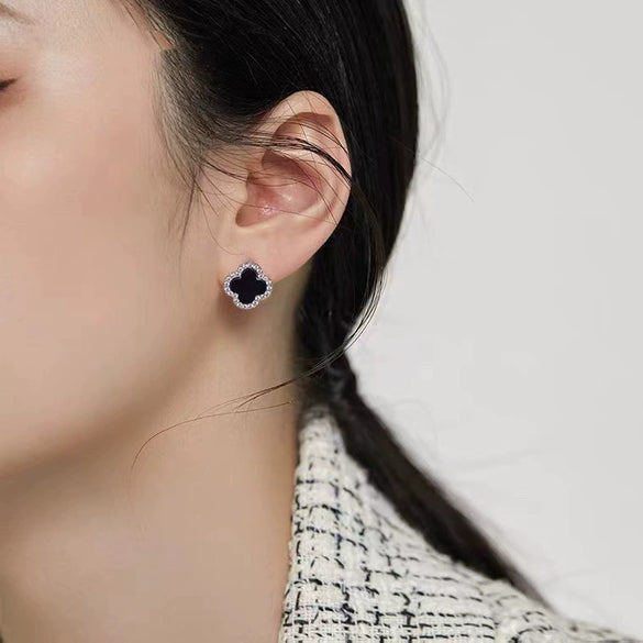 Wholesale S999 Sterling Silver Fourleaf Clover Electroplated Geometric Fashion Earrings Unisex