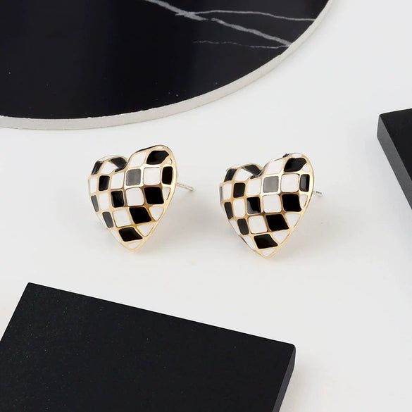 Wholesale S925 Sterling Silver Geometric Black And White Chessboard Grid Drop Earrings With Electroplating Lovely Retro Style For Girls