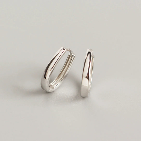 Wholesale S925 Sterling Silver Geometric Shape Earring With Ear Buckle Design And Electroplating