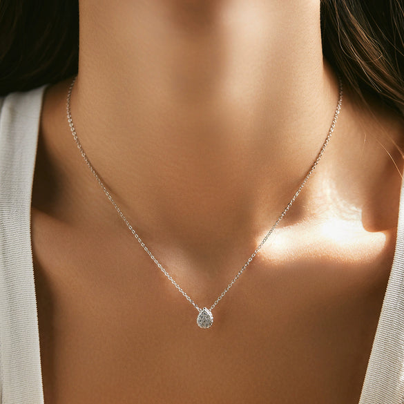 Wholesale S925 Sterling Silver Heart Shape Geometric Artificial Diamond Zircon Inlaid Pendant Necklace Clavicle Chain For Women