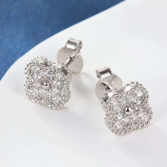 Wholesale S925 Sterling Silver Inlaid Zircon Four Leaf Clover Electroplated Earrings With Retro Niche Design For Women