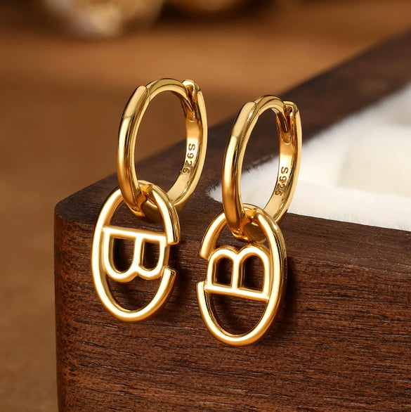 Wholesale S925 Sterling Silver Letter Earrings Simple And Highend Glossy Oval Niche Design Electroplated