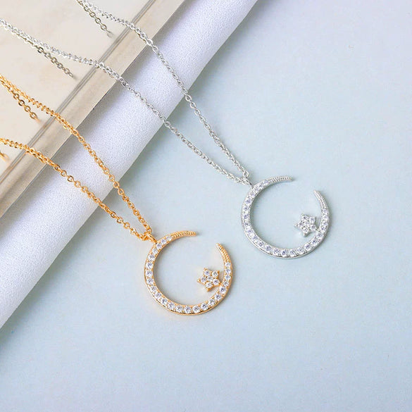 Wholesale S925 Sterling Silver Necklace With Moon Star Design And Electroplating Treatment