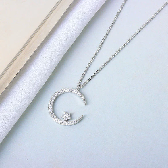 Wholesale S925 Sterling Silver Necklace With Moon Star Design And Electroplating Treatment