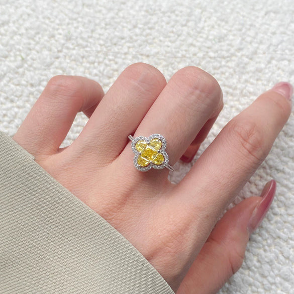 Wholesale S225 Sterling Silver Ring For Women With Zircon Inlay Geometric Four Leaf Clover Design Light Luxury Style