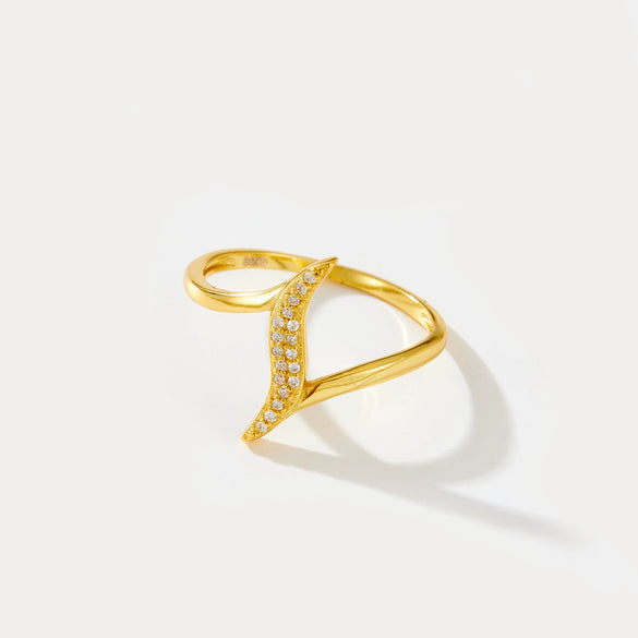 Wholesale S925 Sterling Silver Ring With Geometric Joker Zircon Electroplated In Platinum Or 18K Gold For Women And Unisex