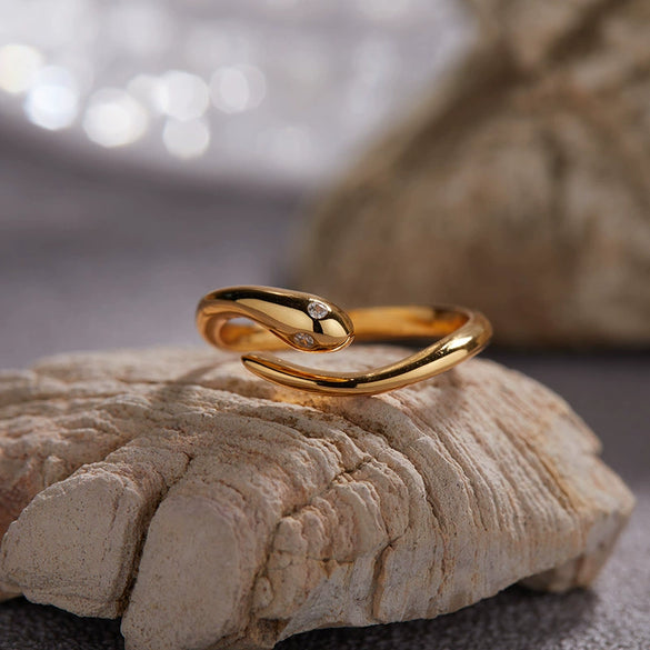 Wholesale S925 Sterling Silver Snake Crystal Ring Set With Gemstones For Men And Women Couple Ring Animal Zodiac Design