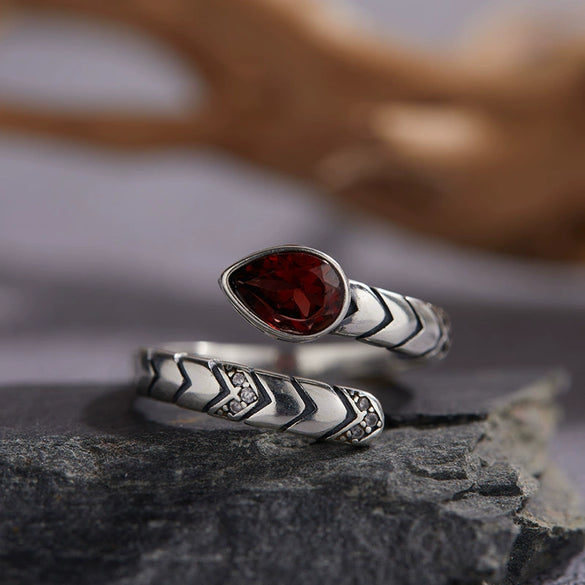 Wholesale S925 Sterling Silver Snake Crystal Ring Set With Gemstones For Men And Women Couple Ring Animal Zodiac Design