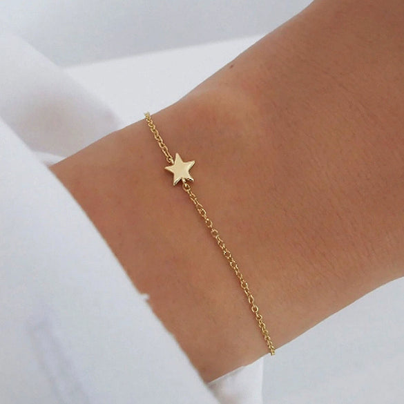 Wholesale S925 Sterling Silver Star Shaped Bracelet And Necklace Set With Electroplating Simple Niche Design For Girlfriends Featuring Star Sun And Moon Clouds Cosmic Patterns