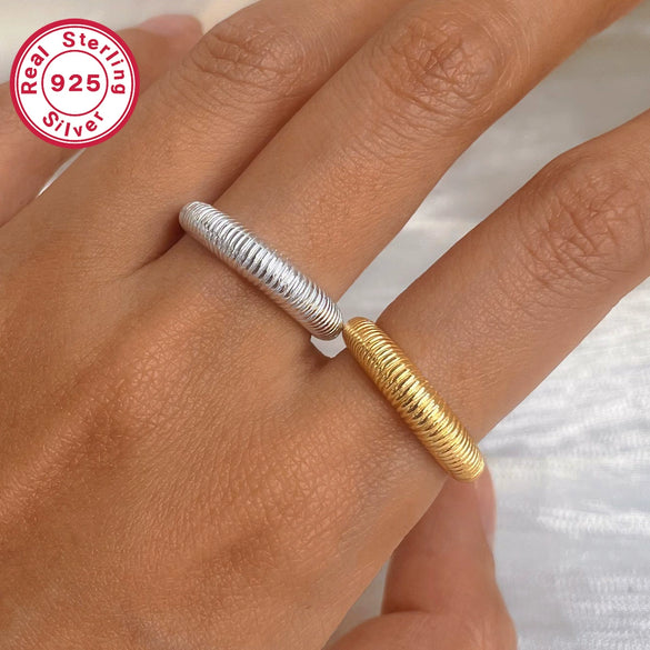 Wholesale S925 Sterling Silver Thread Plain Circle Ring Ear Buckle Light Luxury Style Jewelry