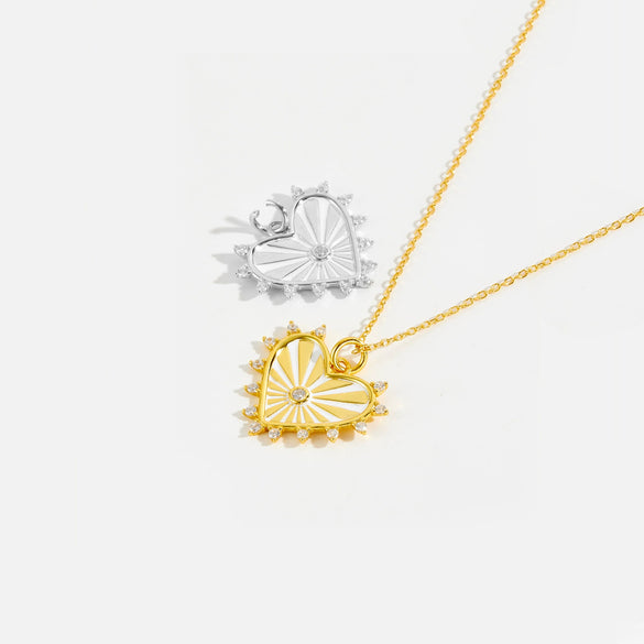 Wholesale S925 Sterling Silver Variety Shape Drop Pendant Clavicle Chain With Platinum Or 18K Gold Electroplating For Women
