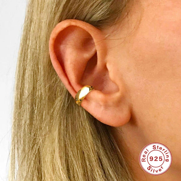 Wholesale S925 Sterling Silver Wide Face Ear Clip Geometric Glossy Earrings With Electroplating For Women