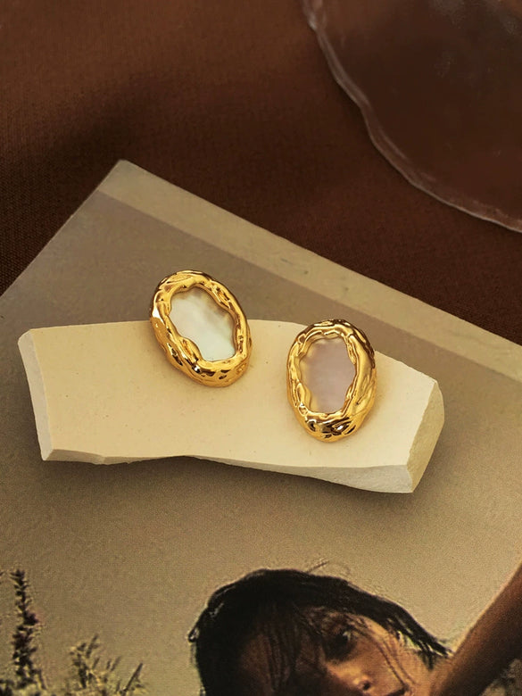 Wholesale Self Designed Geometric Oval Irregular Shell Earrings For Women S925 Silver Needle Copper With Real Gold Electroplated