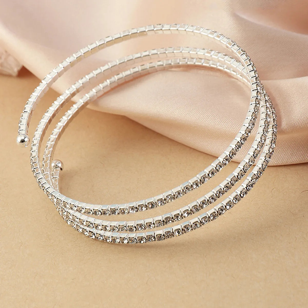 Wholesale Shiny Round Stainless Steel Zircon Bangle