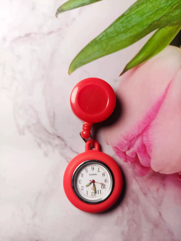 Wholesale Silicone Casual Universal Wristwatch With Round Dial Plastic Case Stainless Steel Buckle Spiral Crown And Ordinary Glass Mirror