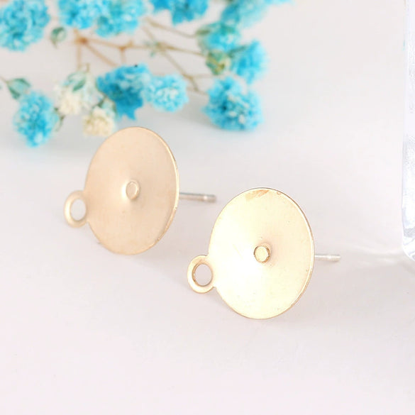 Wholesale 925 Silver Flat Earrings With Pearl Electroplated In 18K Real Gold Original Design Accessories