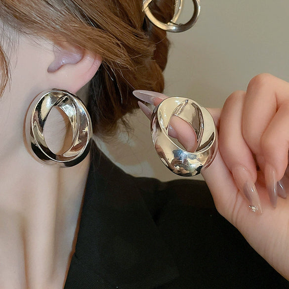 Wholesale Silver Metal Multi Layer Geometric Circle Cold Wind Electroplated Earrings For Women Light Luxury High End Style