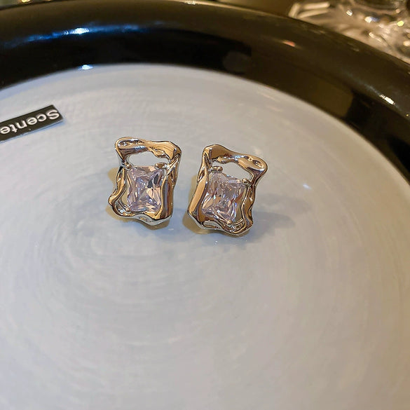 Wholesale Silver Metal Multi Layer Geometric Circle Cold Wind Electroplated Earrings For Women Light Luxury High End Style